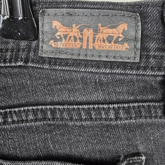 LEVI'S 505 Straight Leg Raw Hem Jean Pants Black Denim Womens Size 8 - Picture 9 of 15